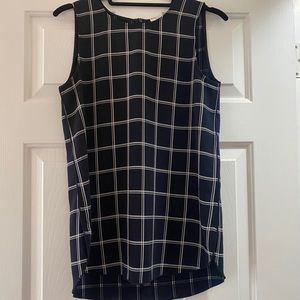 Aritzia Babaton Shell Top